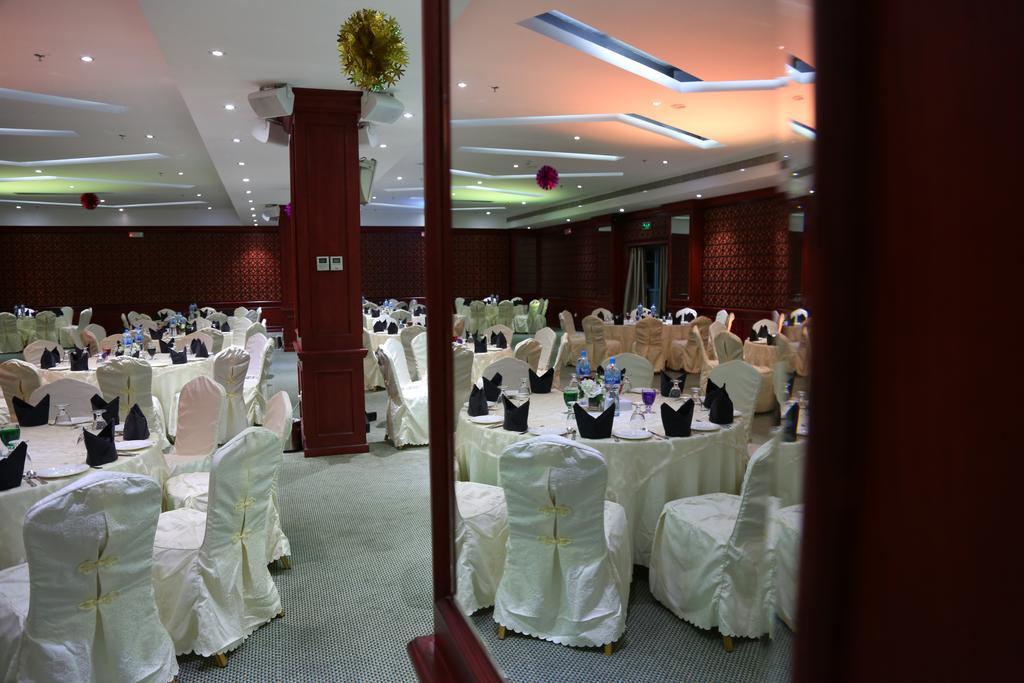 The Olive Hotel, Juffair Manama Eksteriør bilde