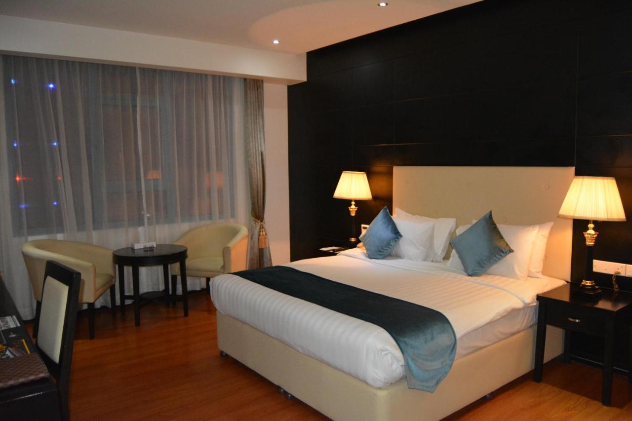 The Olive Hotel, Juffair Manama Eksteriør bilde